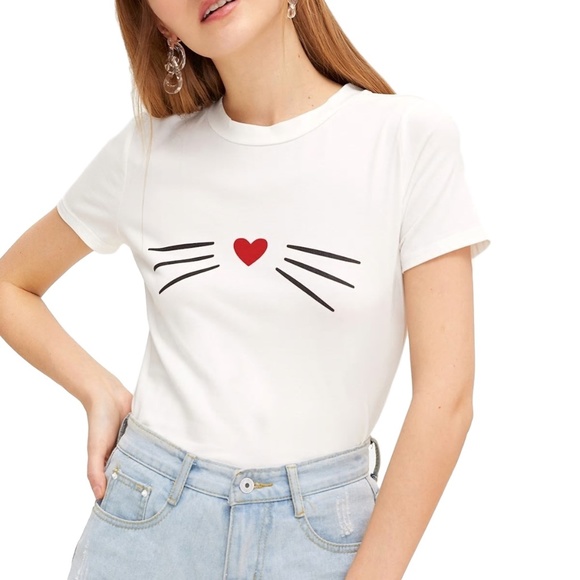 Cat Whiskers Graphic Tee - Picture 5 of 10